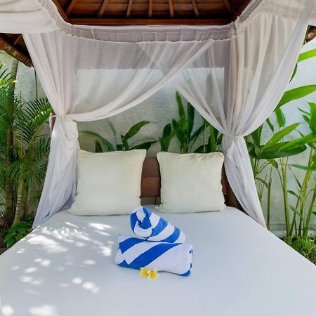 Вілла Heart Of Seminyak, 2Br, Sleeps 4, Walk To Bintang Екстер'єр фото