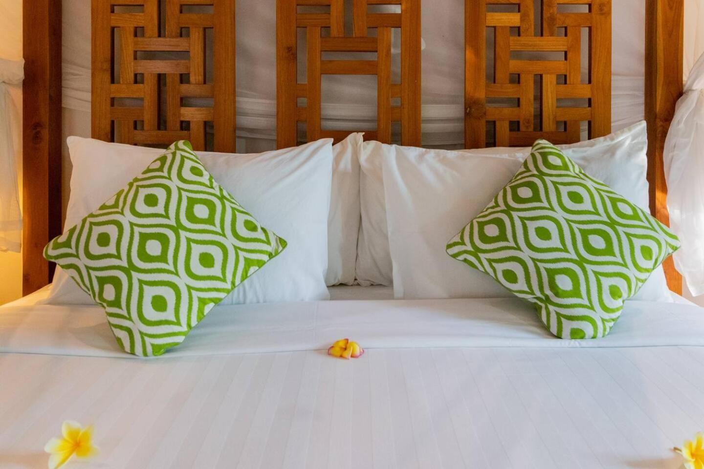 Вілла Heart Of Seminyak, 2Br, Sleeps 4, Walk To Bintang Екстер'єр фото